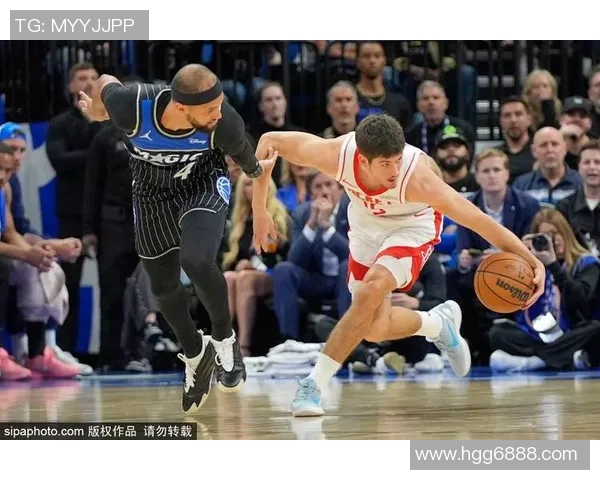 12月19日火箭对决强敌期待精彩比赛展现球队实力与斗志