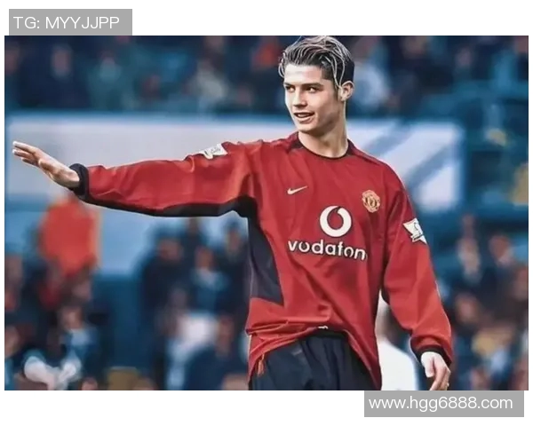 足球场上的颜值盛宴:那些让人心动的足球明星魅力瞬间大集合